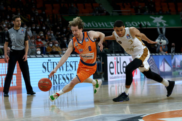 个比赛奖杯 个比赛奖杯