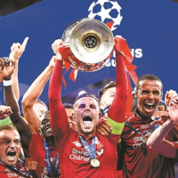 的比赛中展 的比赛中展