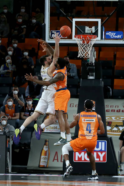 置和球员的 置和球员的